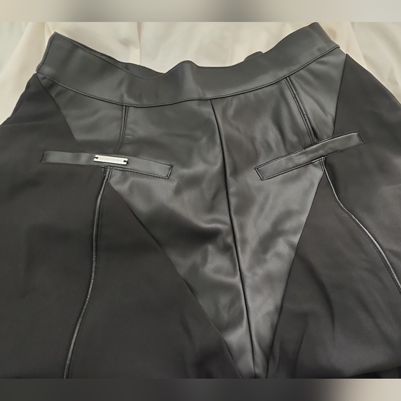 GORGEOUS Vegan Leather &Woven Trousers - Picture 5 of 16